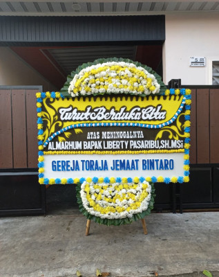 Papan Bunga Duka di Simatohir