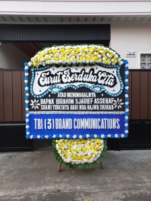 Papan Bunga Duka di Simatohir